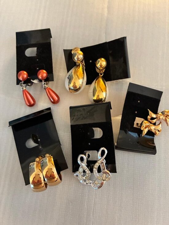 Monet Jewelry - 6 Pairs of Vintage Clip Screw Earrings Costume Jewelry Monet Bergere